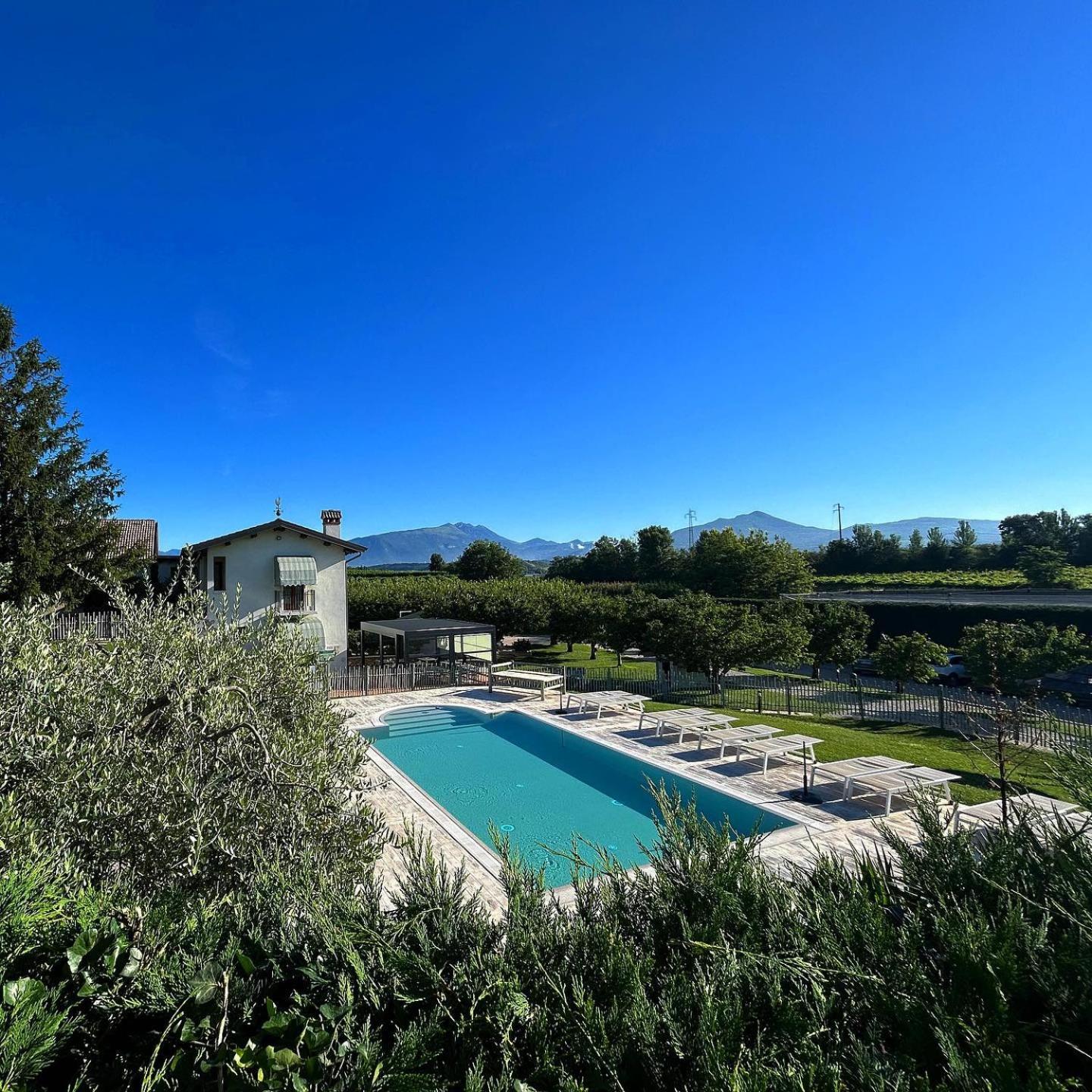 Agriturismo & Agricamping Serena Pastrengo Buitenkant foto